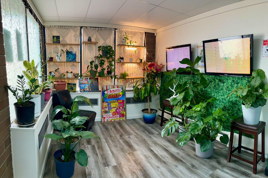 The Flower Shop logo